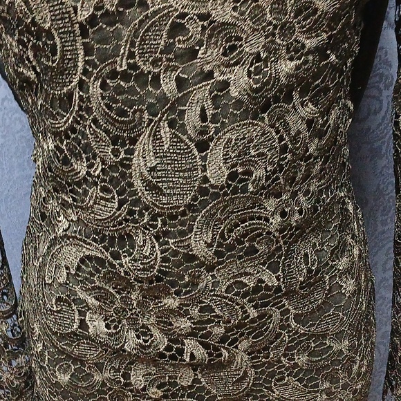 LG BACKLESS DRESS - Picture 2 of 4